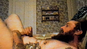 Cumshot down the throat