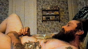 Cumshot down the throat