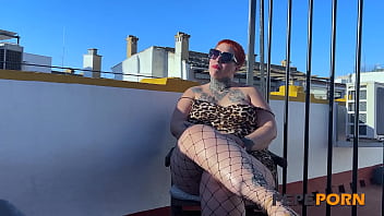 A 120 kilo woman fucking it's lola silvestre if you love fat girls visit pepeporn