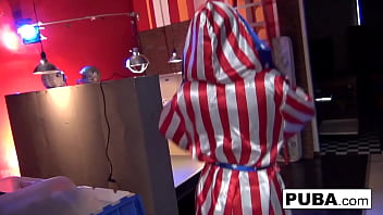 Brunette babe masturbates