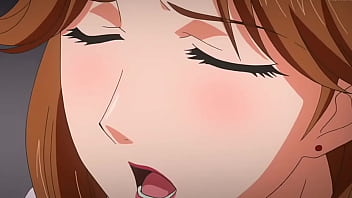 Una madre muy protectora le da calor a su hijo