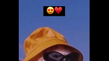 Lily adolcente bonita de tetas grandes y sus historias