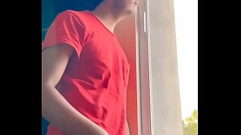 Lily adolcente bonita de tetas grandes y sus historias