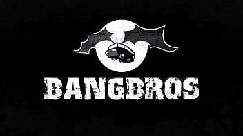 Big booty milf fucked outdoors