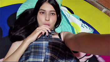 Actriz Porno Yuliethgomez Se Masturba thumbnail