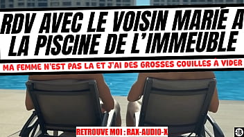 Un Hétéro Baise Son Voisin Au Bords De La Piscine Quand Sa Femme N'est Pas La thumbnail