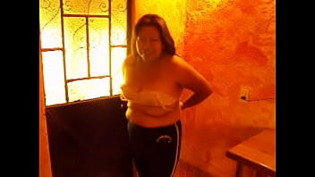 Mercedes De Toluca Desnudandoseavi thumbnail