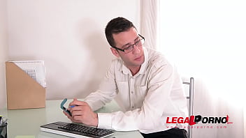 Flexible teen nympho jemma valentine gets her asshole drilled deeply gp507