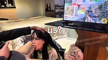 Não faz sentido não gostar de cuspida na boca porque é praticamente beijar no modo ranged com teste de destrezacollab