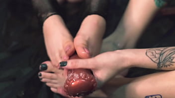 Cute feet on a huge dildo will make you cum