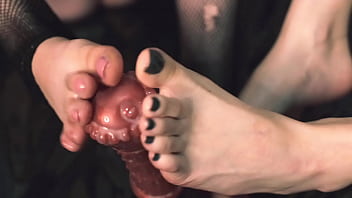 Cute feet on a huge dildo will make you cum