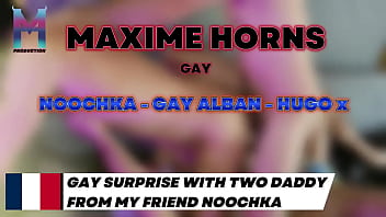 Quand noochka2 m’a bandé les yeux je ne savais pas que j'allais devenir le jouet de deux daddy insatiables pla