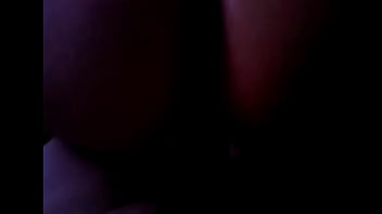 Lisa montando millhouse