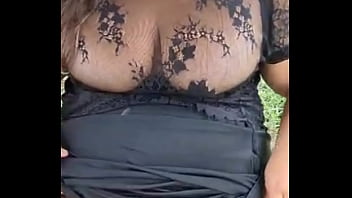 My horny wife showing her huge pussy on the fotest