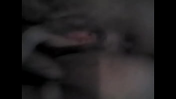 Se siente rico meterse los dedos ummm