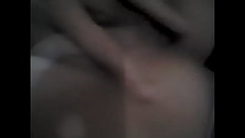 Se siente rico meterse los dedos ummm