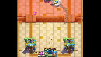 Negão fudendo gordona até pedir pra tirar pq saiu coco