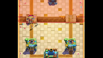 Negão fudendo gordona até pedir pra tirar pq saiu coco