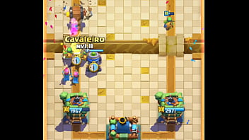 Negão fudendo gordona até pedir pra tirar pq saiu coco