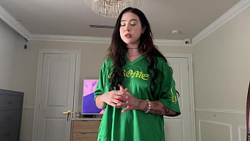 My step brothers freaky slut girlfriend begs me not to pull out "please cum in me" rosie rider