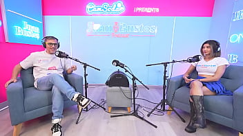 Letizia fulkers' huge oiled breasts bounce as she cums on the machine