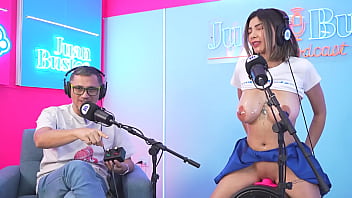 Letizia fulkers' huge oiled breasts bounce as she cums on the machine