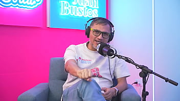 Letizia fulkers' huge oiled breasts bounce as she cums on the machine