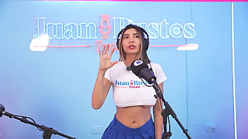 Letizia fulkers' huge oiled breasts bounce as she cums on the machine