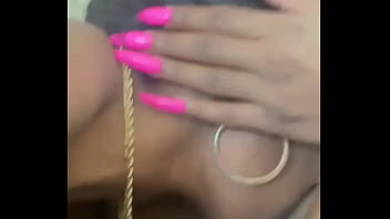 Wanna facetime ️⬇️