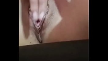 Caliente mi amiga cuando está sola en casa