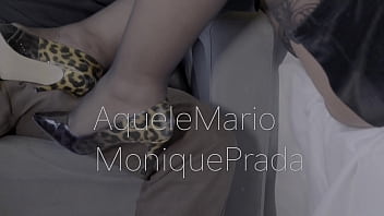 Horny lady gets very excited when her feet are worshipped