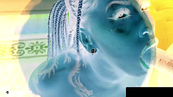 Kona jade doesn't mind squirting again and again