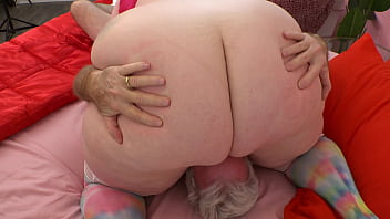 Sexy mature plumper asstyn martin gets pumped hard jm1112