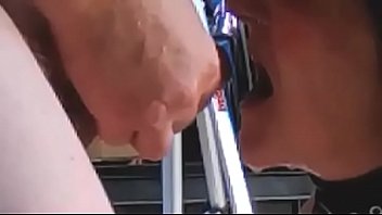 Pissmoviechatelus28 08 17 slomopiss4