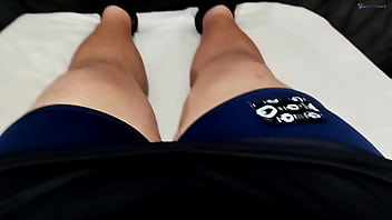 Ela ficou com a bucetinha molhadinha que me deixou cheio de tesão e fui gozar