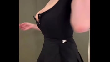 Neighbour seduces big boobs