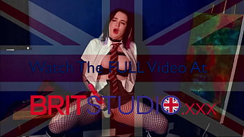 Alt teen gets herself off