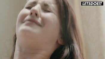 Czech girlfriend elena vega has passionate sex in the morning whiteboxxx