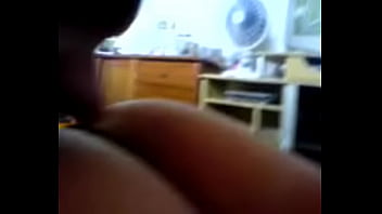 Esposa gostosa com marquinhas trepando gostoso