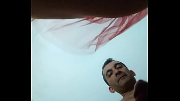 Gotea su coño no para de gritar y gemir Gotea su coño no para de gritar y gemir