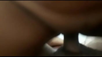 Cavalgando feito doida