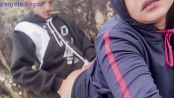 Fodendo com novinho na praia safado cheio de tesão ja colocou eu pra mamar aquela rola gostosa