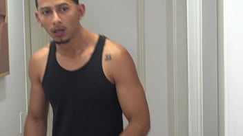 Sexo grupal después de intentar engañar a mis exnovios cuarteto amateur completo