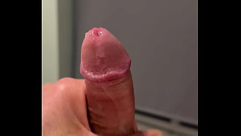 Making my cock cum