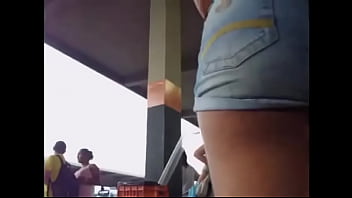 Loira esta é safada provoca tesuda