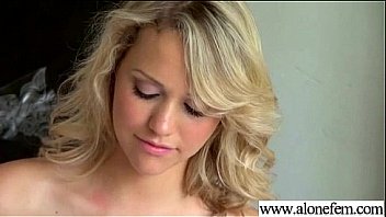 Sex tape with teen lonely girl mia masturbating with stuffs mov 13