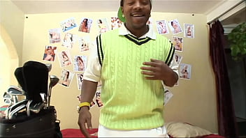 Kelly divine gets her little hole pleasured one way or another