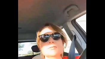 J'enlève ma culotte tu la veux