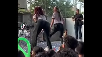 Madurita perrea rico para exitar