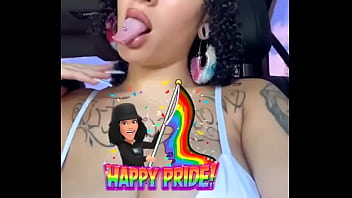 Chicago Pride Bound️ #pride #chicago #bisexual #puertorican #booty #curls #beauty #tits #natural thumbnail